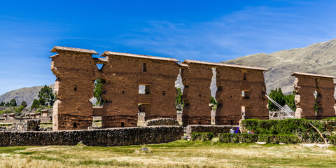 Fototapeta na wymiar Raqch'i is the ancient temple of the Incas