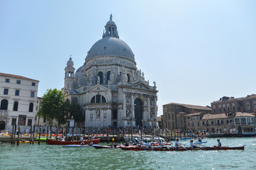 Fototapeta na wymiar Regatta in Venice
