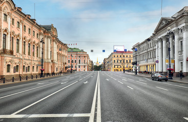 Fototapeta na wymiar View of the famous Nevsky Prospect, Saint Petersburg