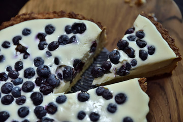 tarte à la crème blanche au mascarpone et au chocolat blanc et aux bleuets