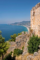 Obraz premium Blick von Alanya Kalesi auf den Strand von Alanya, Antalya Province, Türkei 