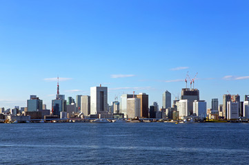 Obraz premium 東京港の沿岸風景