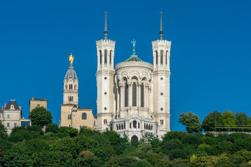 Fototapeta na wymiar The Basilica of Notre Dame de Fourviere in Lyon