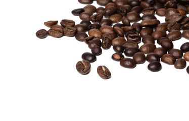Obraz premium coffee beans isolated on white background