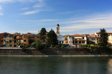 Obraz premium Embankment in the city of Verona, Italy