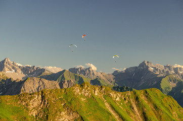 Drachenflieger am Nebelhorn.