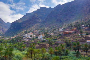 Fototapeta na wymiar View into the valley of Valle Gran Rey, La Gomera.