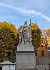 Памятник Марии-Луизе Испанской в Лукке