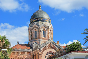 Fototapeta na wymiar Basilique Notre Dame de la Victoire Saint-Raphaël Côte d’Azur France