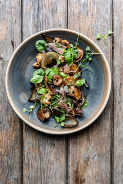 Shiitake mushroom salad