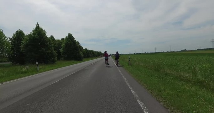 autofrei Radfahren auf der Landstraße - Teil 3