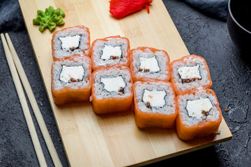 Philadelphia roll with salmon