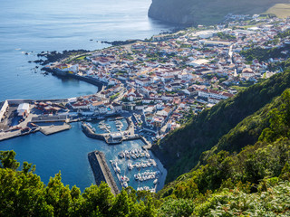 Image of city with habour at the atlantic