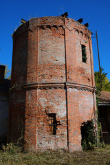 Fototapeta na wymiar old ruined tower