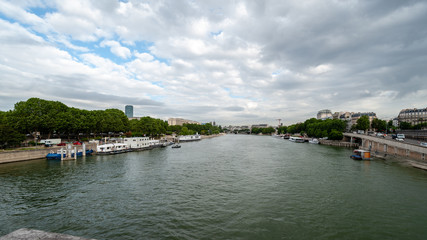 Fototapeta na wymiar Paris - Pont d'Austerlitz