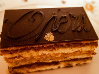 opera chocolate cake