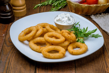 Onion rings in batter