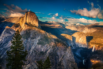 Half Dome seen from Glacier Point in Yosemite National Park