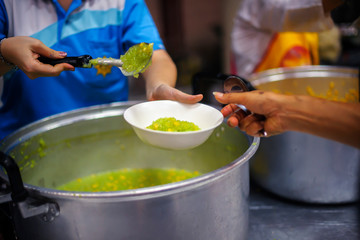 Hands-on food of the hungry is the hope of poverty : concept of homelessness