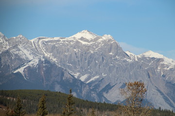 Fototapeta na wymiar Snowy Peaks, Nordegg, Alberta