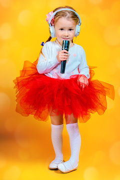 little singing girl