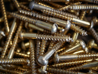 たくさんのネジ