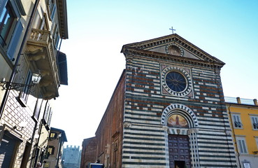 Fototapeta na wymiar Facade of St. Francis church, Prato, Tuscany, Italy