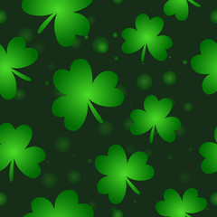 seamless pattern with clovers