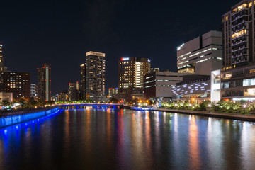 Obraz premium 夜の堂島川