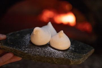 Meringues by fire