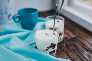Milk jelly with coffee