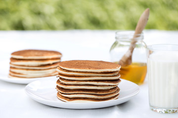 Gluten-free: Pancake with rice milk and rice flour and ingredients