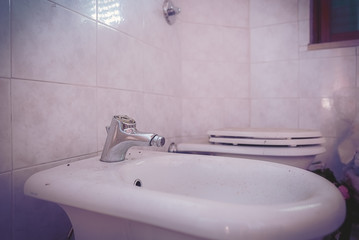 Vecchio Bagno Hotel Abbandonato