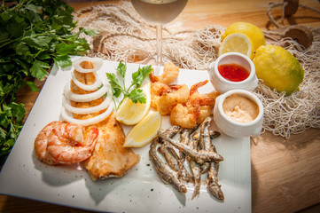 Angerichteter Fisch Teller 2