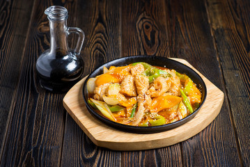 pasta with mushrooms and tomatoes