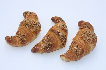 Laugencroissants mit Körnern
