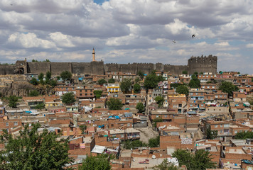 Fototapeta na wymiar Diyarbakir, Turkey - considered the unofficial capital of theTurkish Kurdistan, Diyarbakir is an amazing city with tastes from different cultures, and famous for its Unesco World Heritage walls