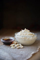 Sweet Cashew Cream Vertical