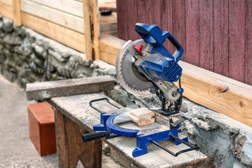 carpenter circular saw