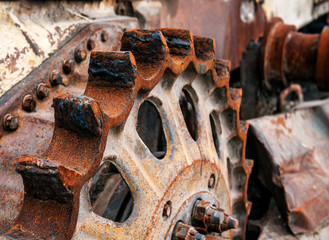 rusty bulldozer gear © Volodymyr Shevchuk