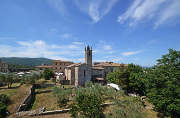 Fototapeta na wymiar Tuscany, italy, June 2017, cityscape of Monetriggioni in the Siena province on a sunny day