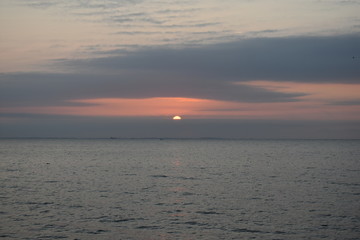 Obraz premium Sun rise over the bay