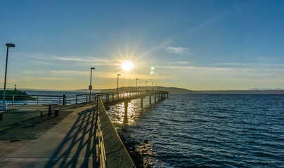Fototapeta premium Sun Over Pier