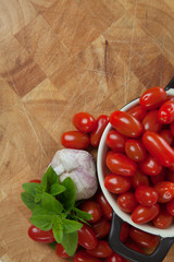 Tomatoes, Oregano, and Garlic