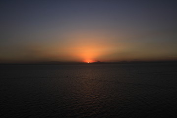 Atardece en la Manga la mar Menor, Murcia, España