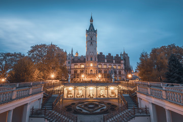 beleuchtete Orangerie am Schloss Schwerin