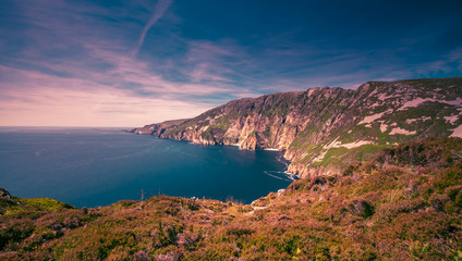 Obraz premium Slieve League cliffs (Sliabh Liag Cliffs) are among the highest sea cliffs in Europe. situated on the south west coast of County Donegal, Ireland