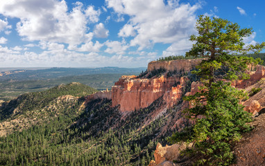 Fototapeta na wymiar Paria View Overlook at Bryce Canyon National Park