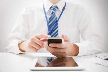 ビジネス　男性　顔無し