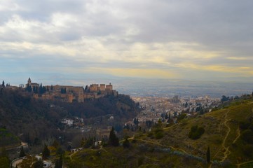 Fototapeta na wymiar Granada por la tarde